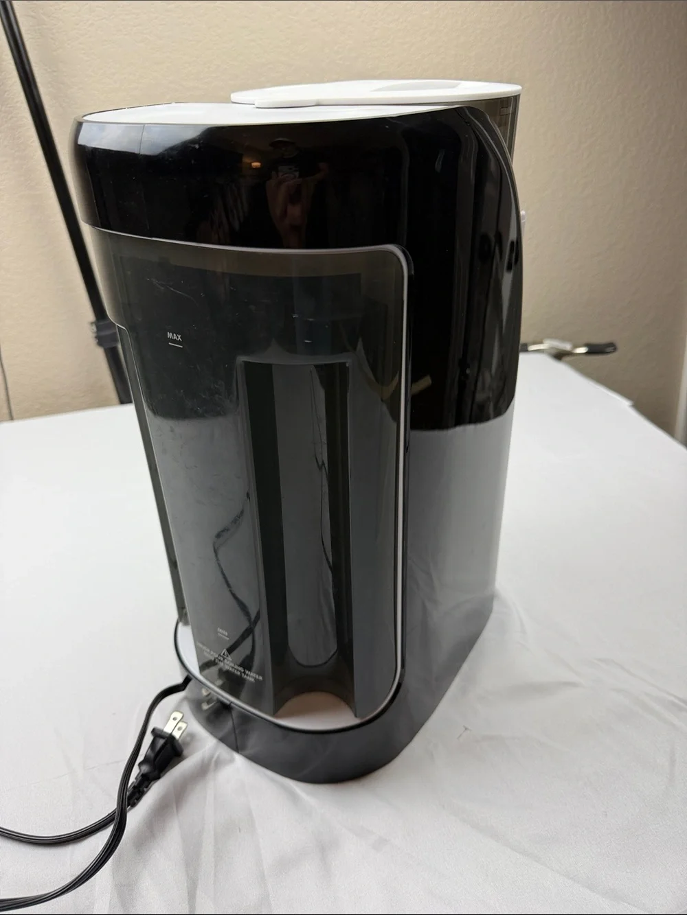 Baby Brezza Formula Pro Powder Dispenser in White